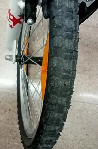 Bicicleta Monty 20 Roja