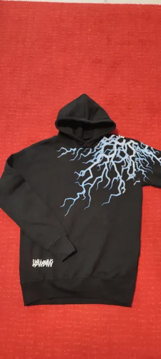 Felpa ragazzo con fulmini