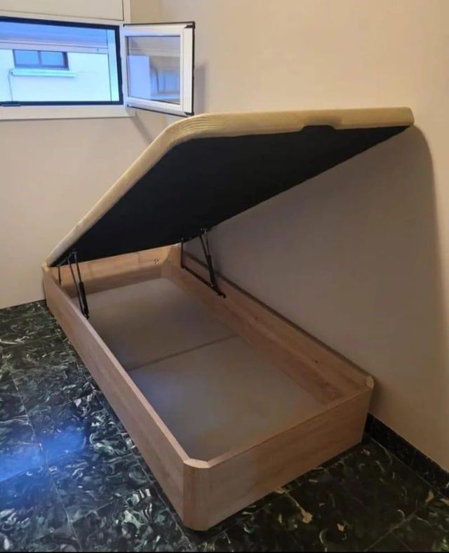 Canapé abatible madera y tela