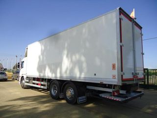 Scania P 400-CAMIONES FRIGORIFICOS