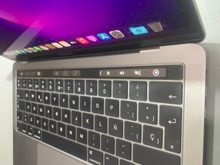 MacBook Pro i5 8GB RAM 250GB SSD