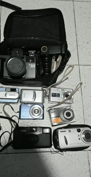Lote Cámaras y Accesorios Benq, Kodak, Nokina