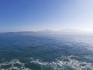 Busco nave para guardar autocaravana, cerca de Pam