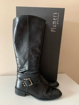 Botas altas de piel negras, marca Plumers T-39