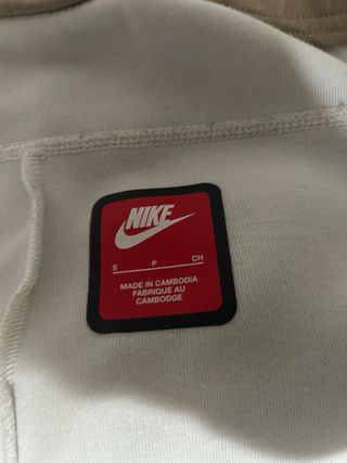 Chándal hombre negro y gris