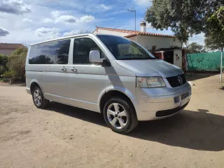 Volkswagen Caravelle 2006