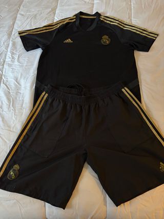 Conjunto Real Madrid Adidas Negro y Dorado