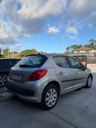 Peugeot 207 2007
