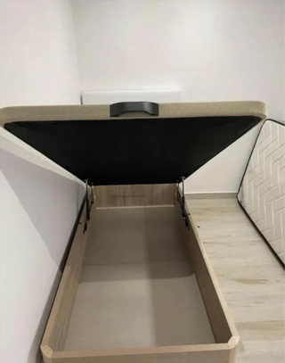 Canapés + colchones nuevos – montaje incluido