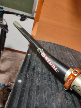 Manillar Renthal Fatbar Lite Carbon + Potencia Fun