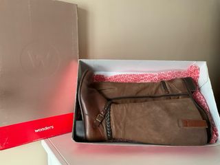 Botas altas Wonders piel marrón T-39