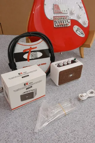 Pack Guitarra Eléctrica + Mini Amplificador + jack