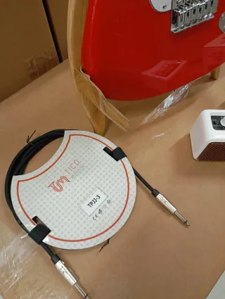 Pack Guitarra Eléctrica + Mini Amplificador + jack