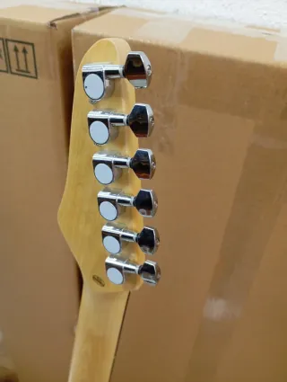 Pack Guitarra Eléctrica + Mini Amplificador + jack