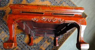 Raro Tavolo Basso Lacca Rossa 17/18 Sec.