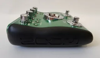 Pedalera Zoom A2 Efectos Guitarra  - afinador
