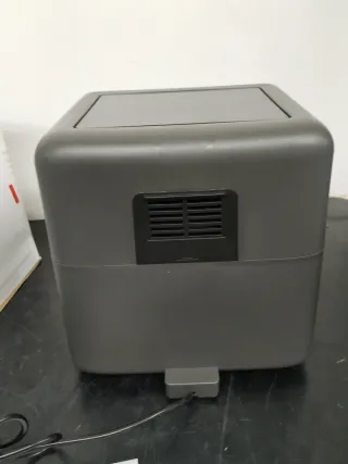 Freidora de aire negra