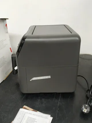 Freidora de aire negra