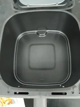 Freidora de aire negra