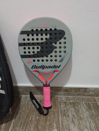 Pala de pádel Bullpadel Flow Hybrid Fiber