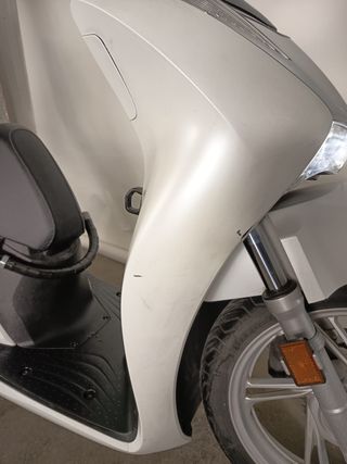 HONDA SH125 con Baúl