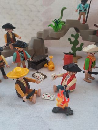 playmobil tana dei banditi messicani