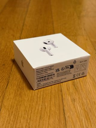 Apple AirPods 4 cancellazione attiva del rumore