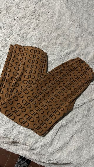 Mayas marrones con estampado