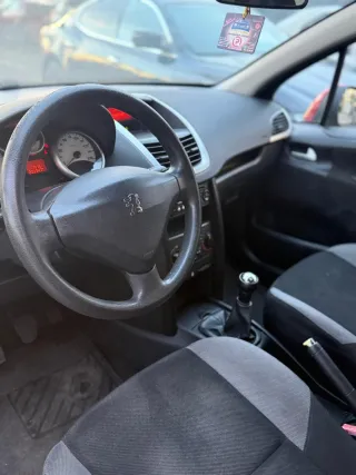 Peugeot 207 1.6 HDi Confort ÚNICO  DUEÑO