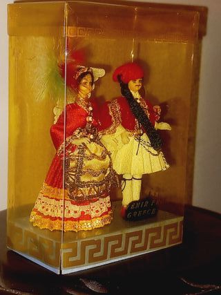 Casal de Bonecos Folclóricos Gregos Vintage