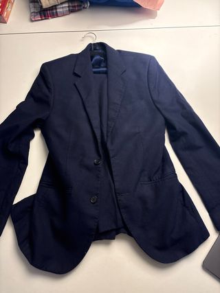 Traje Jajoan azul niños talla 48.
