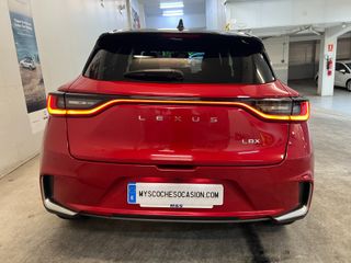 Lexus LBX 1.5 136cv HEV Emotion