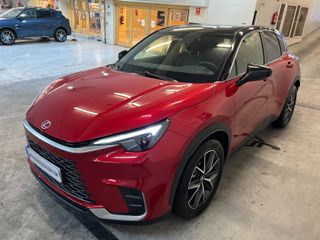 Lexus LBX 1.5 136cv HEV Emotion