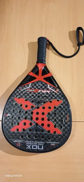 Bolsa y pala pádel NOX