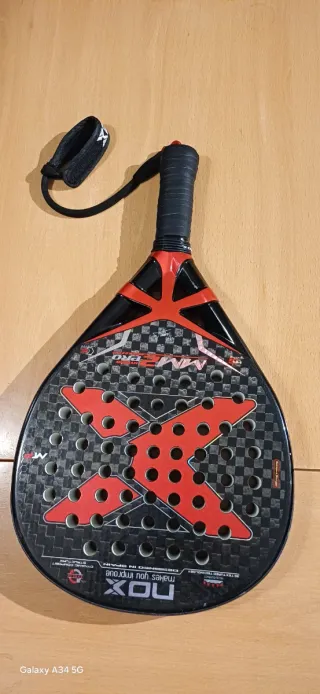 Bolsa y pala pádel NOX