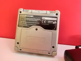 Nintendo Game Boy Advance SP Plata con cargador