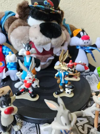 Lote Looney Tunes Figuras e Pelúcia Anos 90