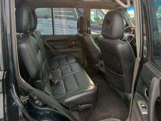 Mitsubishi Montero 2004