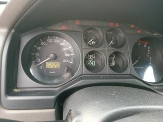 Mitsubishi Montero 2004