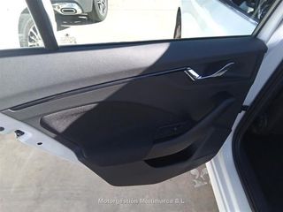 SKODA KAMIQ 1.0 TSI 81kW (110CV) DSG Ambition