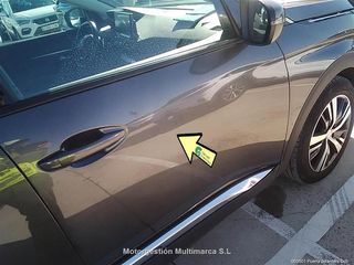 PEUGEOT 3008 1.5 BlueHDi (130CV) S&amp;S Allure EA