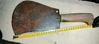 Mannaia antica in ferro