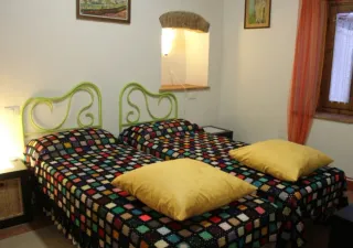 2 Copriletti singoli vintage, patchwork uncinetto