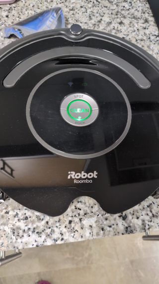 Roomba 600 Series Cepillos y Ruedas