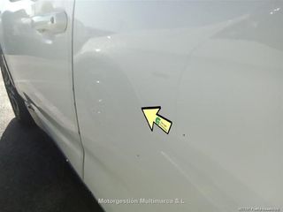 TOYOTA RAV4 2.5l 220H Style 4WD