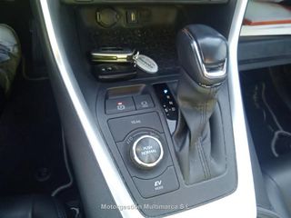 TOYOTA RAV4 2.5l 220H Style 4WD