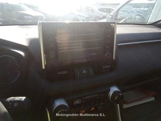 TOYOTA RAV4 2.5l 220H Style 4WD