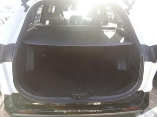 TOYOTA RAV4 2.5l 220H Style 4WD