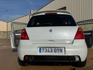 Suzuki Swift 2010