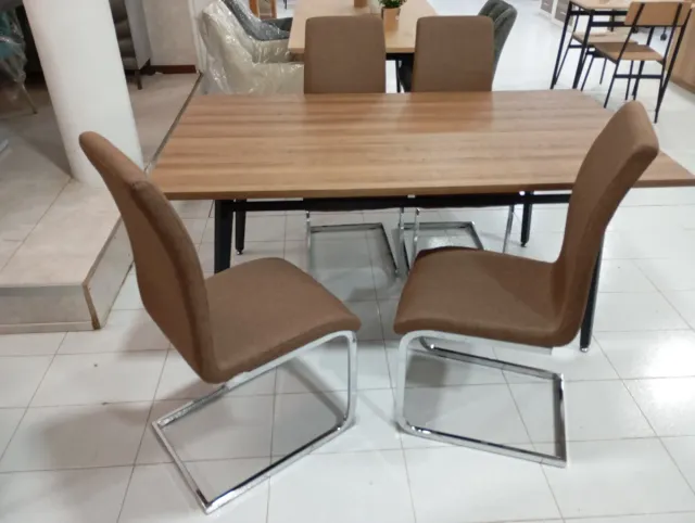 Mesa Comedor + 4 Sillas Madera y Metal